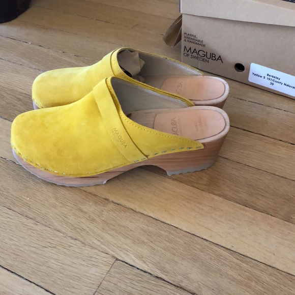 Maguba Clogs. Sustainable. Canary Yellow. Sz9. NWT - Picture 4 of 6